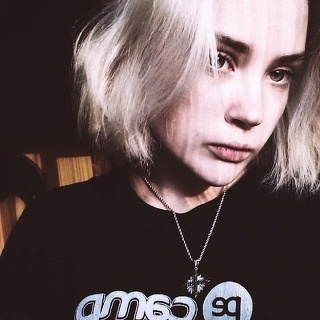 алиса .